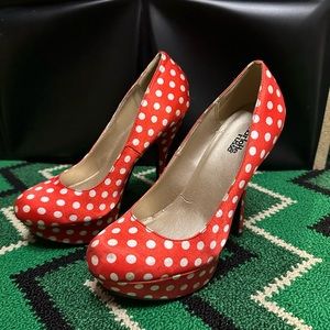 Women’s polka dot heels